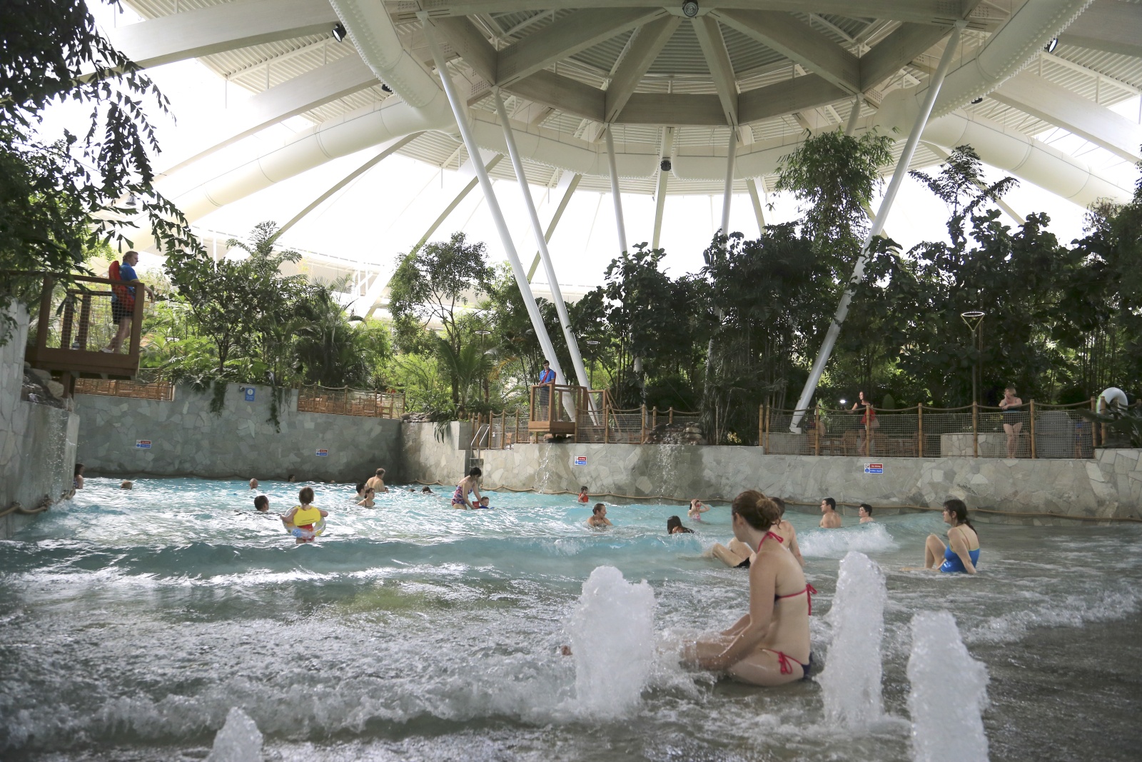 Center Parcs Woburn Forest Subtropical Paraside In England